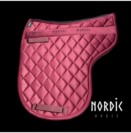 Nordic Horse Vojlock Vinr�d Sammet