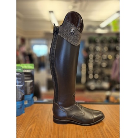Cavallo CAVALLINUS Jump Mocca ED Varano 6-6� H49 W35